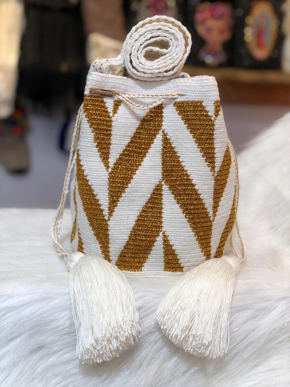 Medium Bells Bright Thread