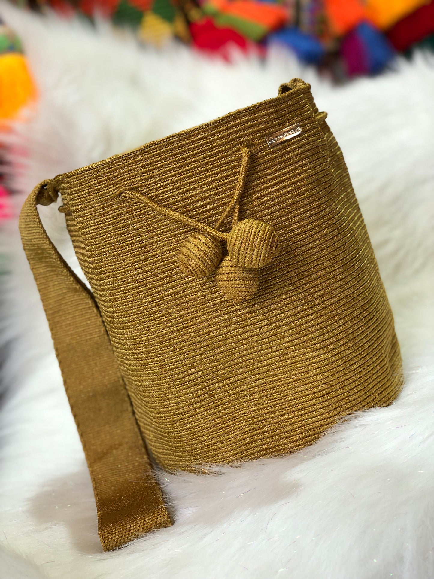 Hilo de seda Mediana 24cm Alt x 23cm Anch